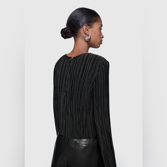 REBECCA MINKOFF Calista Pleated Top Black Textured Blouse Size L Holiday Party - Picture 4 of 9